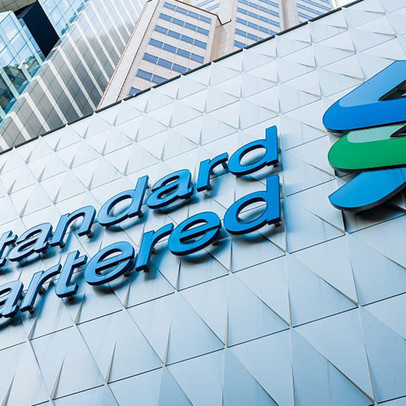 Standard Chartered hạ mạnh dự báo tăng trưởng GDP Việt Nam