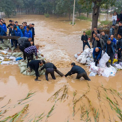 Tai họa "từ trên trời rơi xuống" làm trầm trọng thêm cơn khát điện ở Trung Quốc