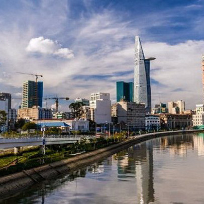 Tại sao World Bank nhận định mây đen phủ lên toàn cầu, nhưng mặt trời vẫn đang toả nắng ở Việt Nam?