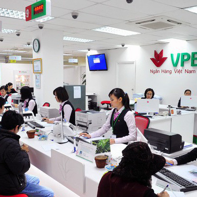 Tại thời điểm đầu tháng 7/2018, các sếp VPBank và người nhà đang sở hữu bao nhiêu cổ phiếu VPB?