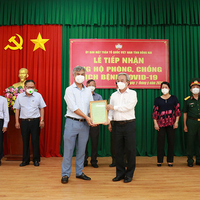 Tập đoàn DIC ủng hộ Đồng Nai 5,5 tỷ đồng phòng, chống Covid – 19