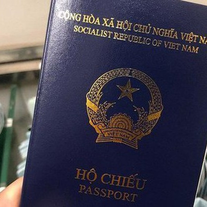 Tây Ban Nha tạm dừng nhận đơn xin thị thực Schengen với hộ chiếu mẫu mới của Việt Nam