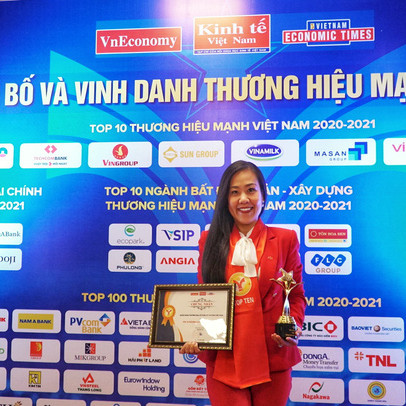Techcombank được vinh danh top 10 thương hiệu mạnh Việt Nam 2021