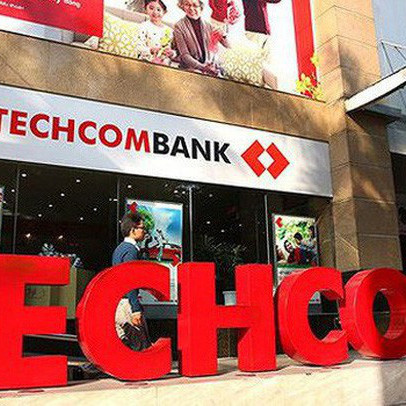 Techcombank lãi trước thuế hơn 7.700 tỷ đồng trong 9 tháng đầu năm, thu nhập nhân viên bình quân 27 triệu đồng/tháng