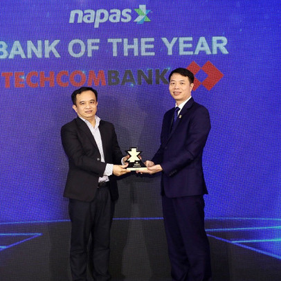 Techcombank - Ngân hàng xuất sắc nhất 2021, dẫn đầu hoạt động thanh toán nội địa