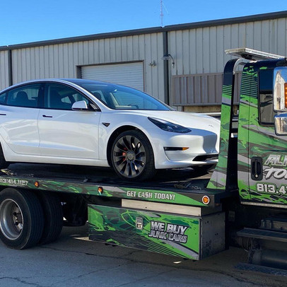 Tesla giao Model 3 cho khách mà quên… lắp má phanh, bị truy vấn vẫn nói ‘chuyện bình thường ở huyện’