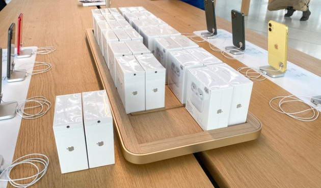 Tham quan Apple Store hình cầu nổi trên mặt nước vừa mới được khai trương tại Singapore - Ảnh 13.