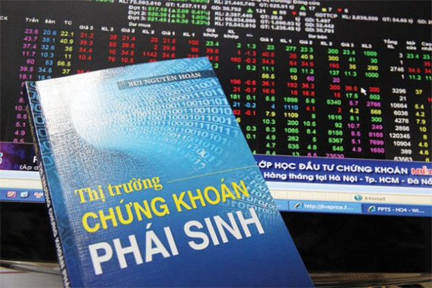 Thanh khoản cổ phiếu lớn 50-70 triệu/phiên giờ chỉ còn là kỷ niệm: Nhà đầu tư chuyển sang phái sinh gỡ nhưng cẩn thận rơi vào nghịch cảnh lỗ hai đầu - Ảnh 4.