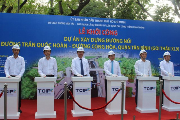 Thành phố Hồ Chí Minh: Vững niềm tin, giàu khát vọng, sẵn sàng bứt phá năm 2023 - Ảnh 3.