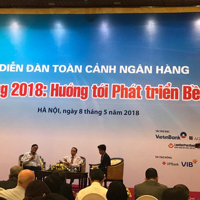 Thanh toán không dùng tiền mặt tăng rất mạnh