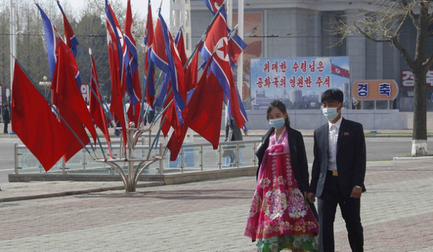 Thay đổi hình ảnh chóng vánh: Ông Kim Jong Un còn lá bài bí mật để chặn đứng nguy cơ nạn đói - Ảnh 3.