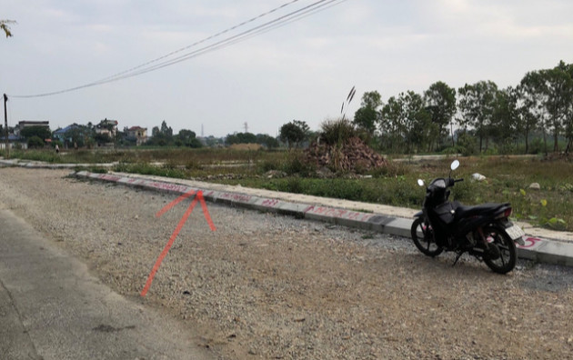 Thị trường bất động sản “sốt”, giá leo thang nhanh chóng, nhà đầu tư trở tay không kịp - Ảnh 1.