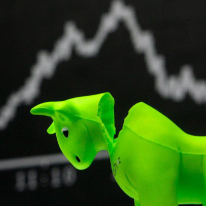 Thị trường biến động mạnh, các quỹ ETFs tiếp tục bị rút vốn trong tuần giao dịch 22-26/10