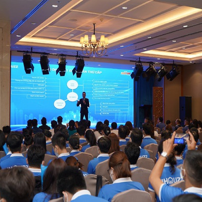 Thị trường môi giới bán lại BĐS tiềm năng, DXS đổ tiền vào iHouzz