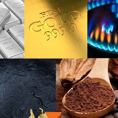 Thị trường ngày 26/01: Giá vàng gần mức cao nhất trong 9 tháng, cao su cao nhất 3 tháng, dầu ổn định