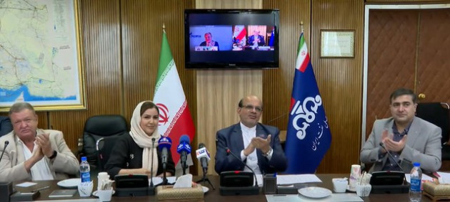 Thỏa thuận hợp tác dầu khí trị giá 40 tỷ USD giữa Iran và Nga có gì đáng chú ý?