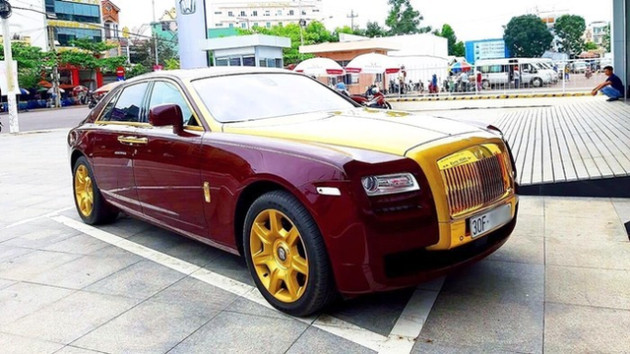 Thông tin tiền cọc đấu giá xe Roll- Royce dát vàng của ông Trịnh Văn Quyết