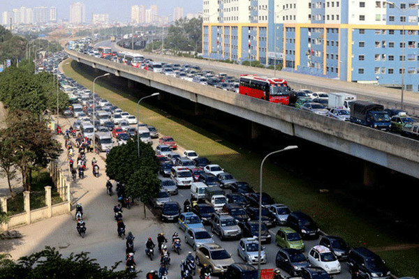 Thu phí nội đô: Khi lòng dân chưa thông, chính sách dễ trở nên méo mó - Ảnh 3.