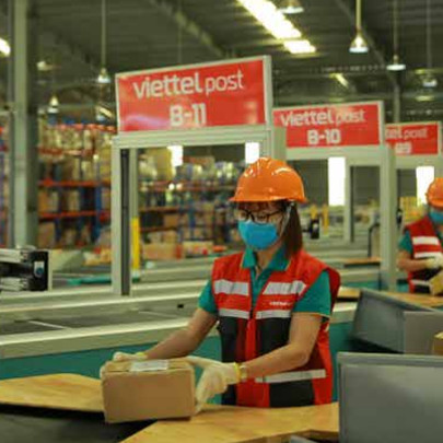 Thu trung bình 58 tỷ đồng/ngày, Viettel Post báo lãi 6 tháng tăng 10% cùng kỳ, triển khai mở mới hàng nghìn "bưu cục số" và điểm thu gom