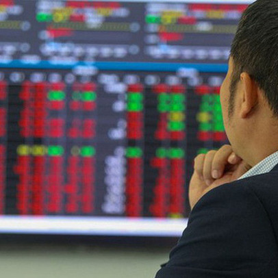 Thủ tướng chỉ đạo các biện pháp ổn định thị trường chứng khoán, trái phiếu doanh nghiệp