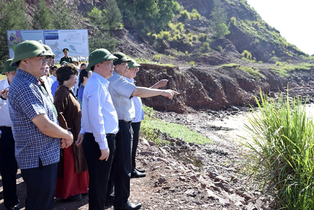 Thủ tướng Chính phủ: Thống nhất phương án đầu tư các dự án hạ tầng giao thông trọng điểm tỉnh Nghệ An - Ảnh 2.