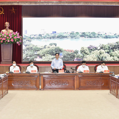 Thủ tướng Phạm Minh Chính: 'Hà Nội phải ưu tiên số 1 cho phòng chống dịch'