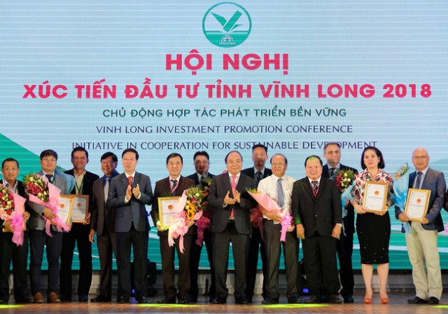 Thủ tướng: Vĩnh Long cần phấn đấu phát triển năng động hàng đầu cả nước - Ảnh 2.