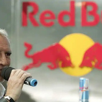 Tỉ phú Dietrich Mateschitz, đồng sáng lập hãng nước tăng lực Red Bull, qua đời