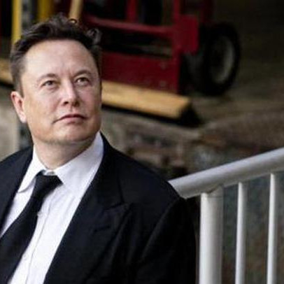 Tỉ phú Elon Musk bật mí về ngôi nhà "rất nhỏ" đang sống