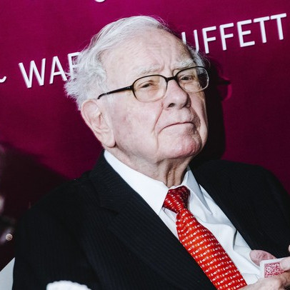 Tiếp tục đặt cược vào nước Mỹ, tập đoàn của Warren Buffett lỗ nặng