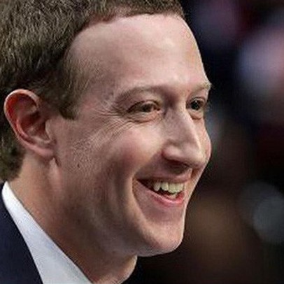 Tiết lộ của Facebook: Lương năm 2017 của Mark Zuckerberg chỉ là 1 USD nhưng Facebook phải tiêu tốn gần 9 triệu USD cho máy bay riêng cùng đội ngũ bảo vệ cho anh ta