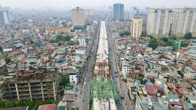 Toàn cảnh tuyến đường Vành đai 2 Hà Nội sau gần 4 năm thi công - Ảnh 2.