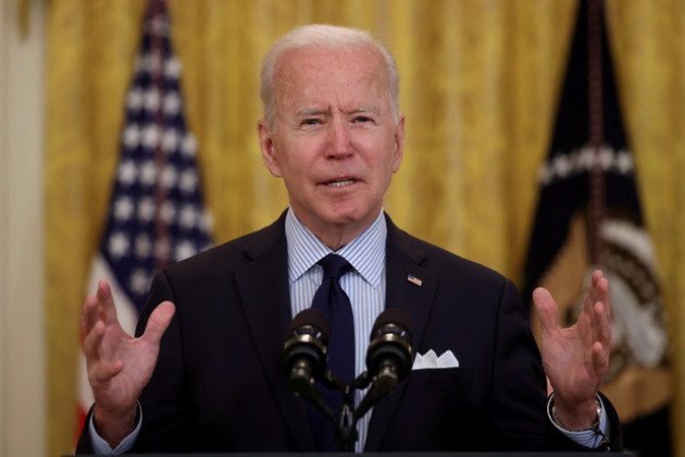 Tổng thống Biden "trảm" hàng loạt sắc lệnh của ông Trump