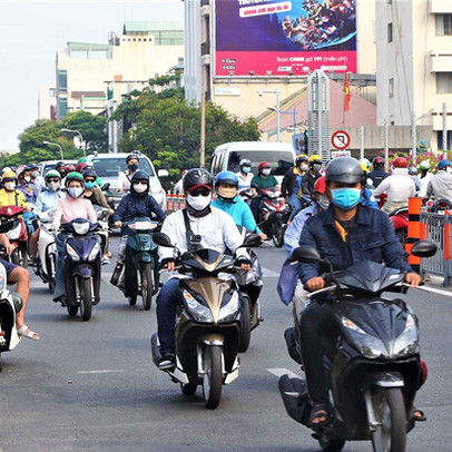 TP. HCM đóng cửa nhiều dịch vụ, nhà hàng không được phục vụ quá 20 người từ 0h ngày 22/5