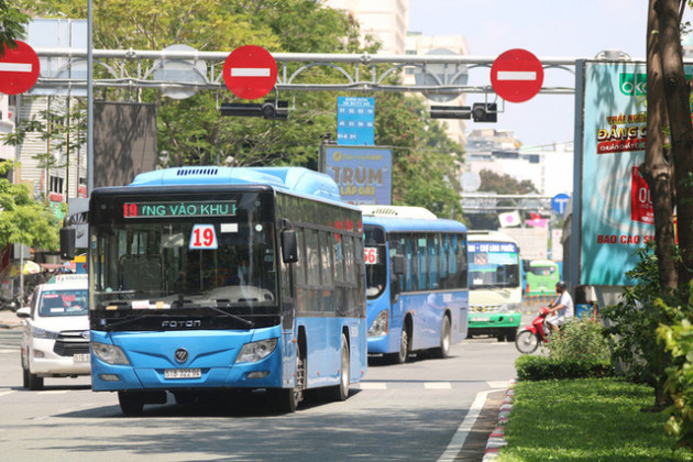 TP HCM: Hàng ngàn tỉ đồng trợ giá xe buýt giai đoạn 2011-2016 vẫn chưa được quyết toán - Ảnh 1.