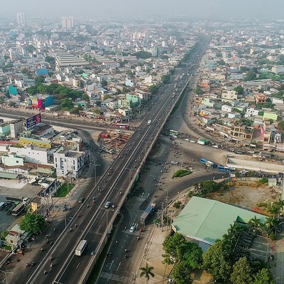 TP.HCM đề xuất xây dựng đường trên cao kết nối với sân bay Tân Sơn Nhất