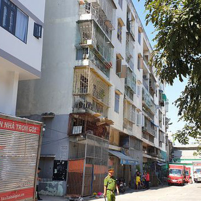 TP.HCM ra công văn khẩn xử lý chung cư nghiêng