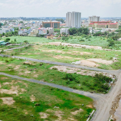 TP.HCM ra "tối hậu thư" chấn chỉnh công tác cấp giấy chứng nhận nhà đất trên địa bàn quận 12