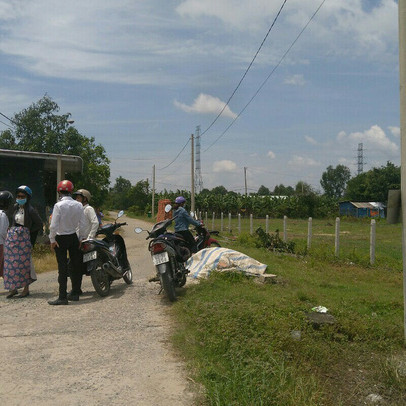 Trăn trở đạo đức làm nghề của môi giới BĐS: Chỉ nghĩ đến hoa hồng, lợi ích của khách hàng bỏ đi đâu?