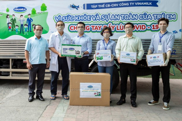 “Triệu bước đi, đẩy lùi Cô-vi” - Món quà đặc biệt của nhân viên Vinamilk gửi tặng trẻ em khó khăn cả nước trong dịch bệnh - Ảnh 1.