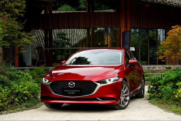 Triệu hồi hơn 35.000 xe Mazda3 mới