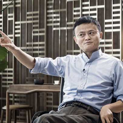 Trong khi Jack Ma bị vùi dập vì "vạ miệng", người đàn ông này có thể là tấm gương cho giới hạn phát ngôn ở Trung Quốc