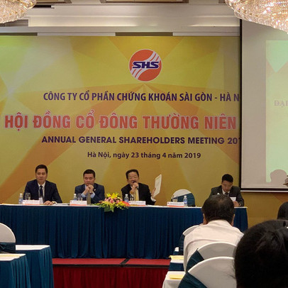 [Trực tiếp] SHS: Năm 2019 thận trọng đặt kế hoạch lãi trước thuế 420 tỷ, cổ đông hiến kế cách tìm kiếm khách hàng lớn