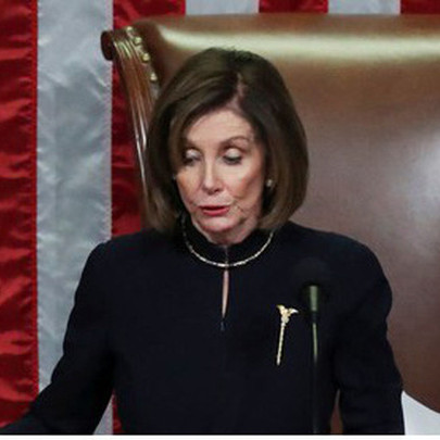 Trump tố Pelosi đang “làm mọi thứ” để trì hoãn phiên tòa Thượng viện