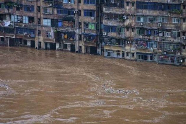 Trung Quốc: Mưa lớn không dứt, lũ lụt dồn dập, người chết gia tăng