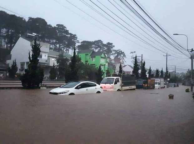 Trước khi ngập lụt lịch sử, Đà Lạt từng chứng kiến cơn sốt đất chưa từng có, giá BĐS bị đẩy lên đến 1 tỷ đồng/m2 - Ảnh 1.