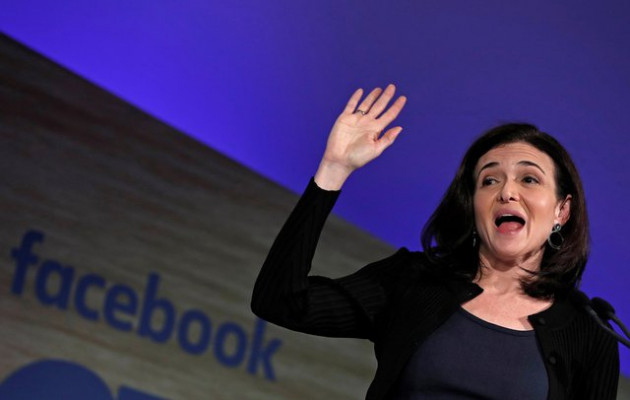 Trước khi từ bỏ vai trò COO, nữ tướng Sheryl Sandberg đã bán hơn 75% cổ phiếu Facebook - Ảnh 2.