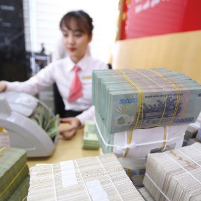 TS. Cấn Văn Lực: Ngân hàng Nhà nước giao chỉ tiêu tín dụng theo quý chỉ là 'tạm thời'