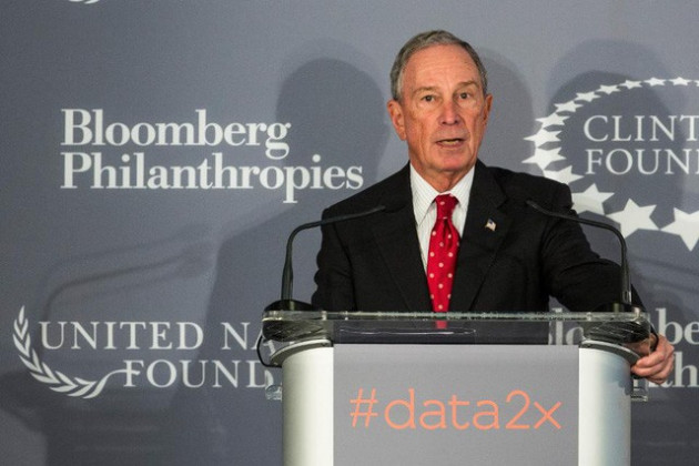 Từng phải trông xe để nộp học phí, trùm truyền thông Michael Bloomberg vừa hào phóng tặng 1,8 tỷ USD cho trường đại học cũ - Ảnh 1.