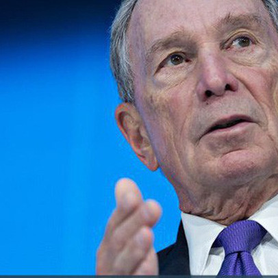 Từng phải trông xe để nộp học phí, trùm truyền thông Michael Bloomberg vừa hào phóng tặng 1,8 tỷ USD cho trường đại học cũ